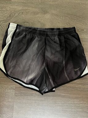 Nike Women's Black Gray Running Shorts girls size large